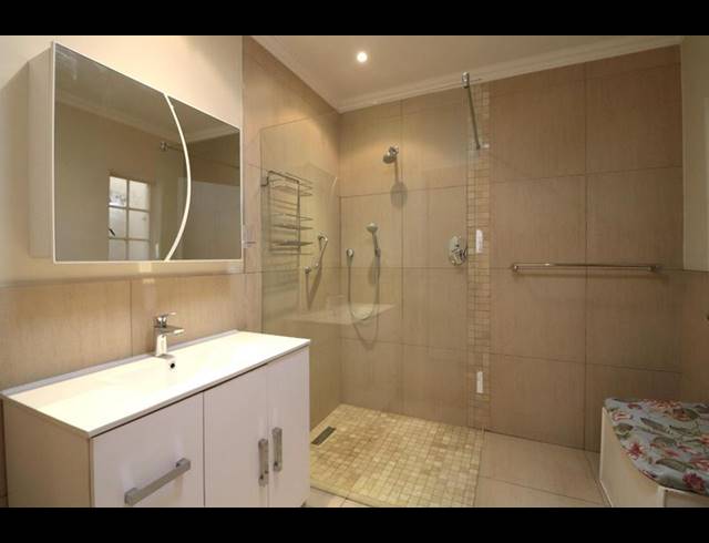 3 BEDROOM HOUSE FOR SALE IN MAGALIESSIG